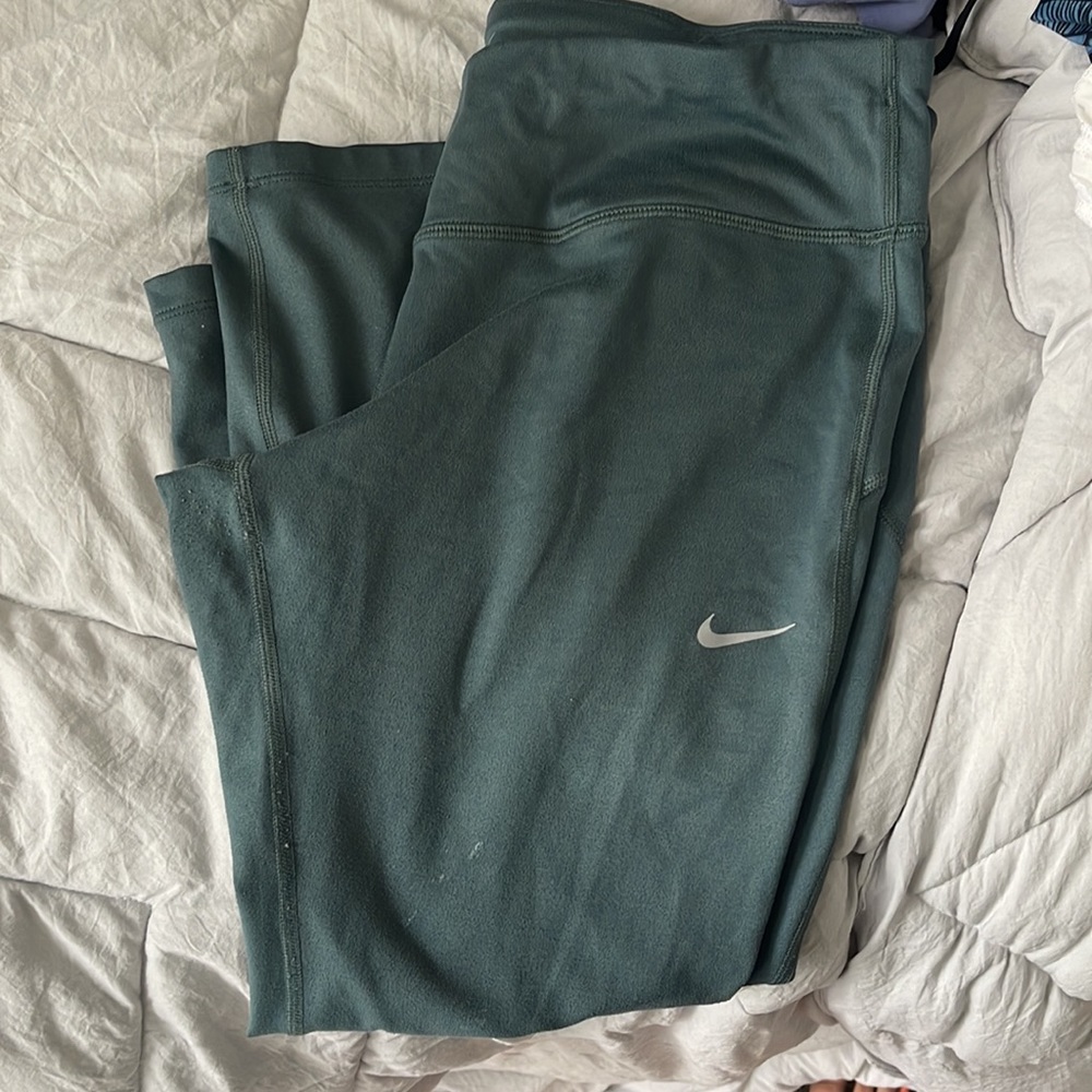 Nike Capri Leggings